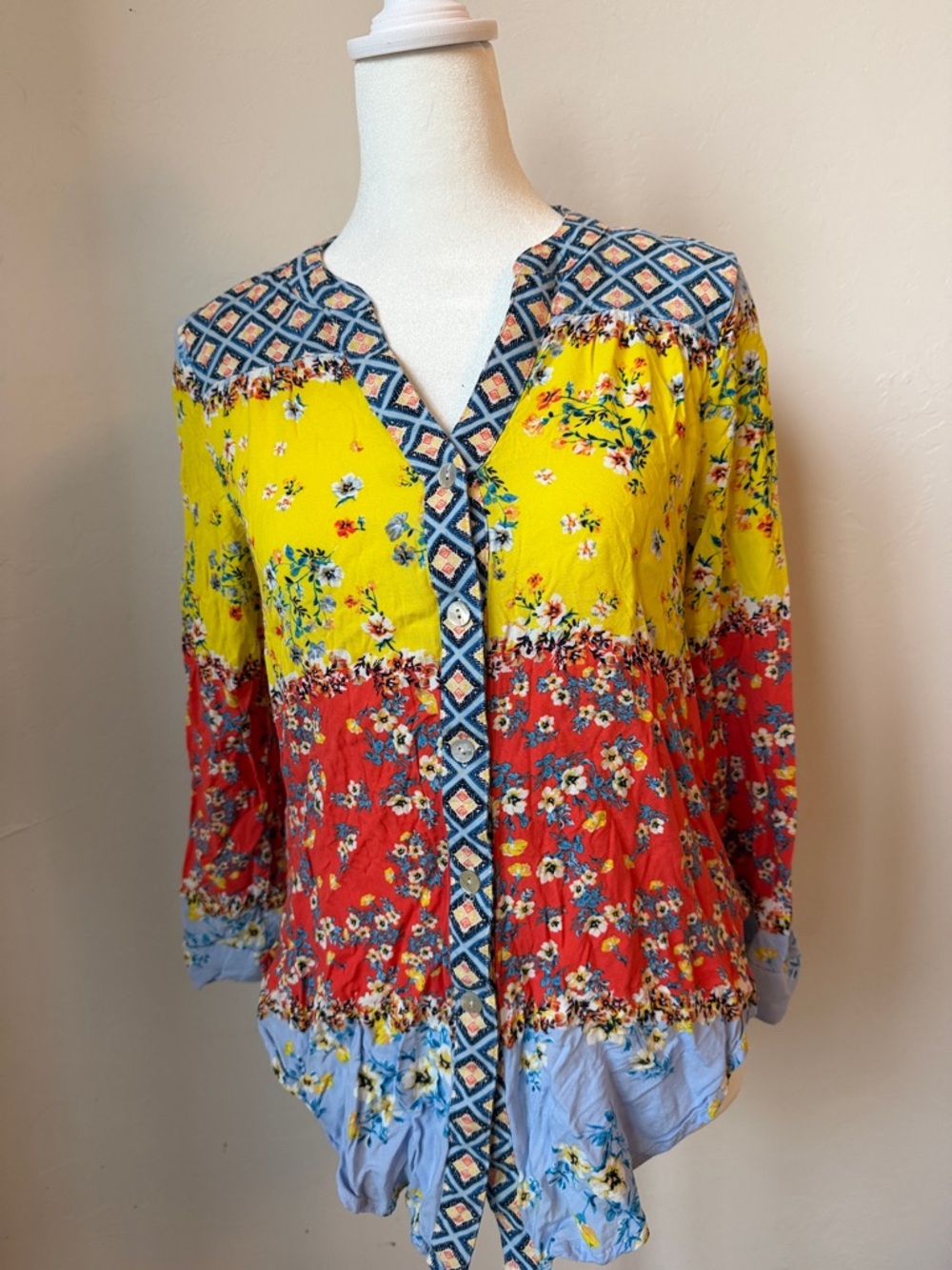 Fig and Flower Yellow/Red/Blue Floral Button-Down Blouse